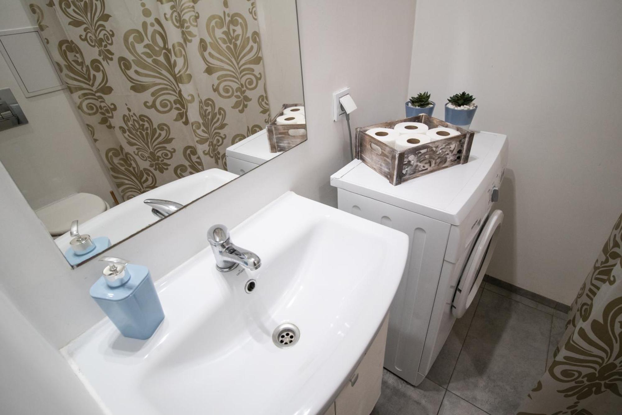 Piotrapartments - Swietokrzyska City Center Apartments ワルシャワ エクステリア 写真