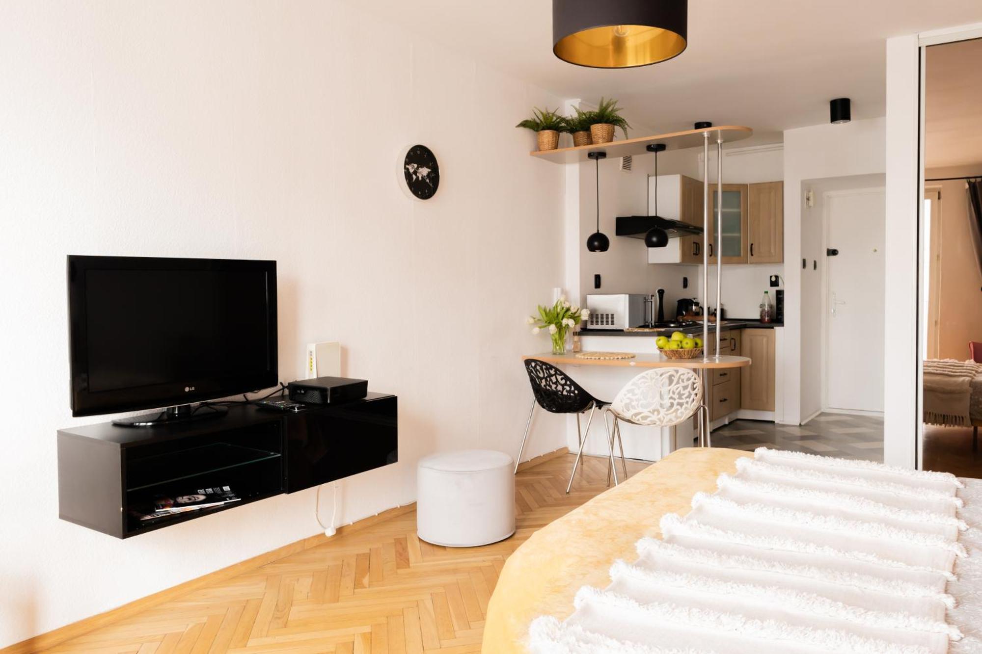 Piotrapartments - Swietokrzyska City Center Apartments ワルシャワ エクステリア 写真